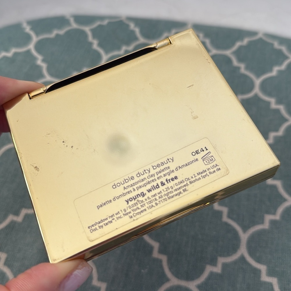 Tarte Limited-Edition Young, Wild & Free Amazonian Clay Palette - Picture 5 of 5